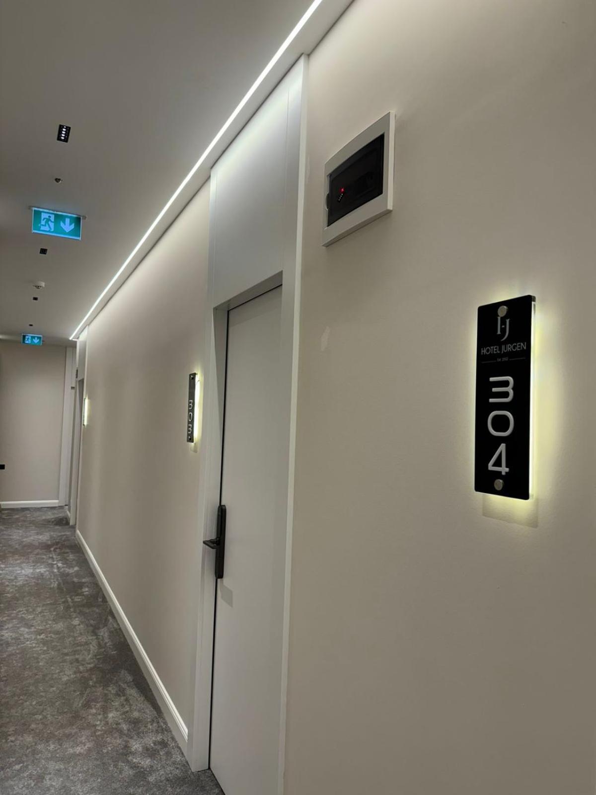 Hotel Jurgen Lezhë المظهر الخارجي الصورة