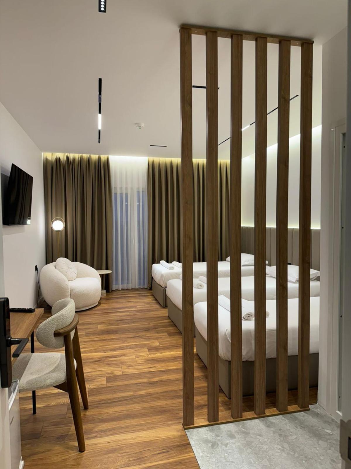 Hotel Jurgen Lezhë المظهر الخارجي الصورة
