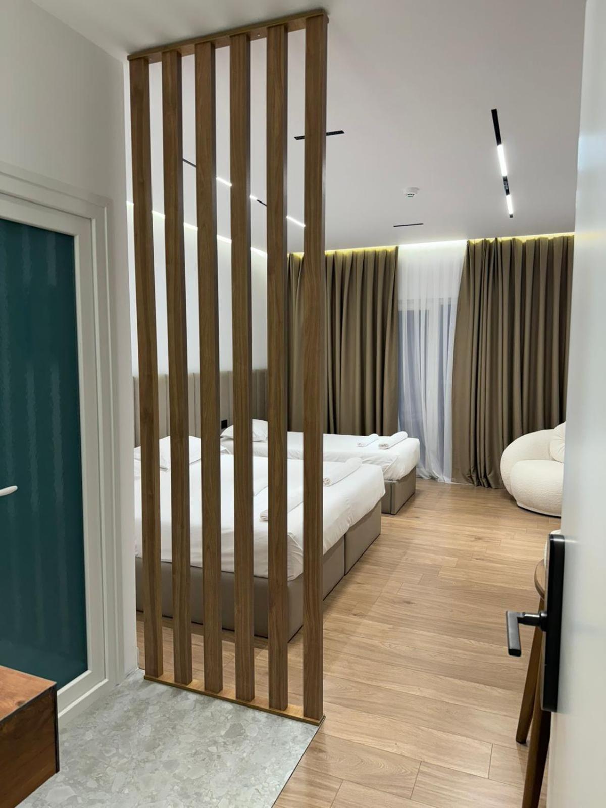 Hotel Jurgen Lezhë المظهر الخارجي الصورة