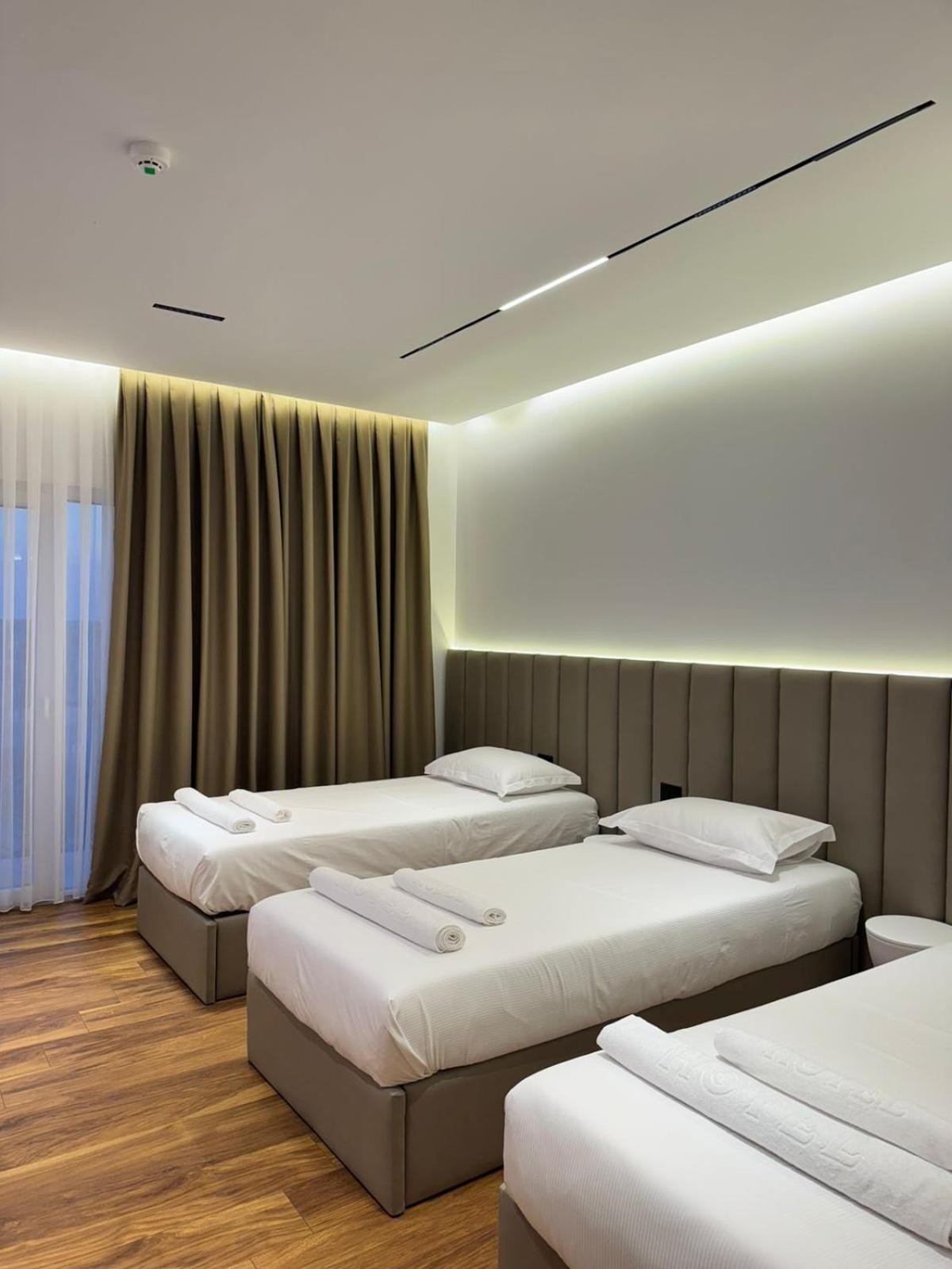 Hotel Jurgen Lezhë المظهر الخارجي الصورة